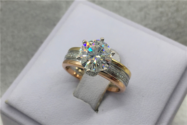 Cincin Pertunangan Pernikahan  - Moissanite Engagement Ring 1 Carat ulasan dan harga