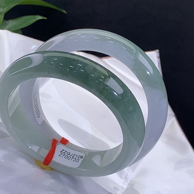 Gelang giok Myanmar untuk wani - Bracelets ulasan dan harga